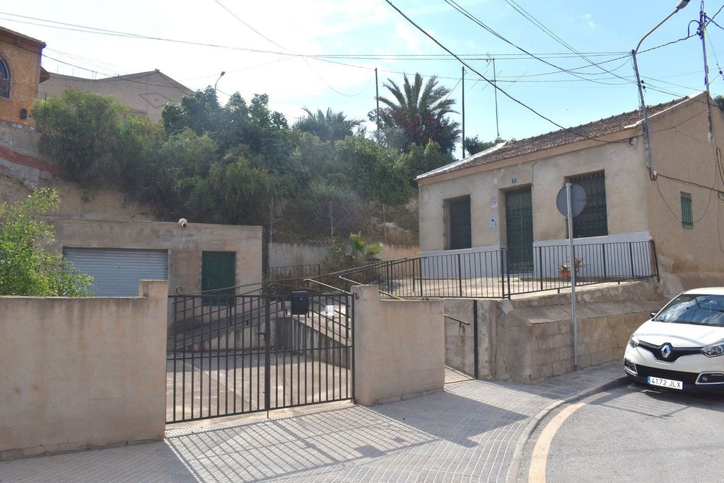 Property photo 1 of 29