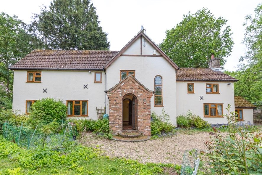 Property photo 2 of 29