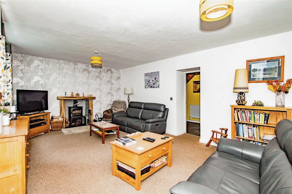 Property photo 3 of 18 Picture No. 20