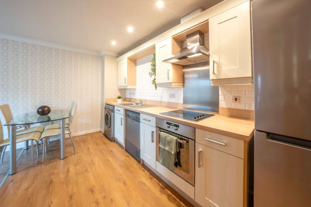 Property photo 2 of 12 Kitchen