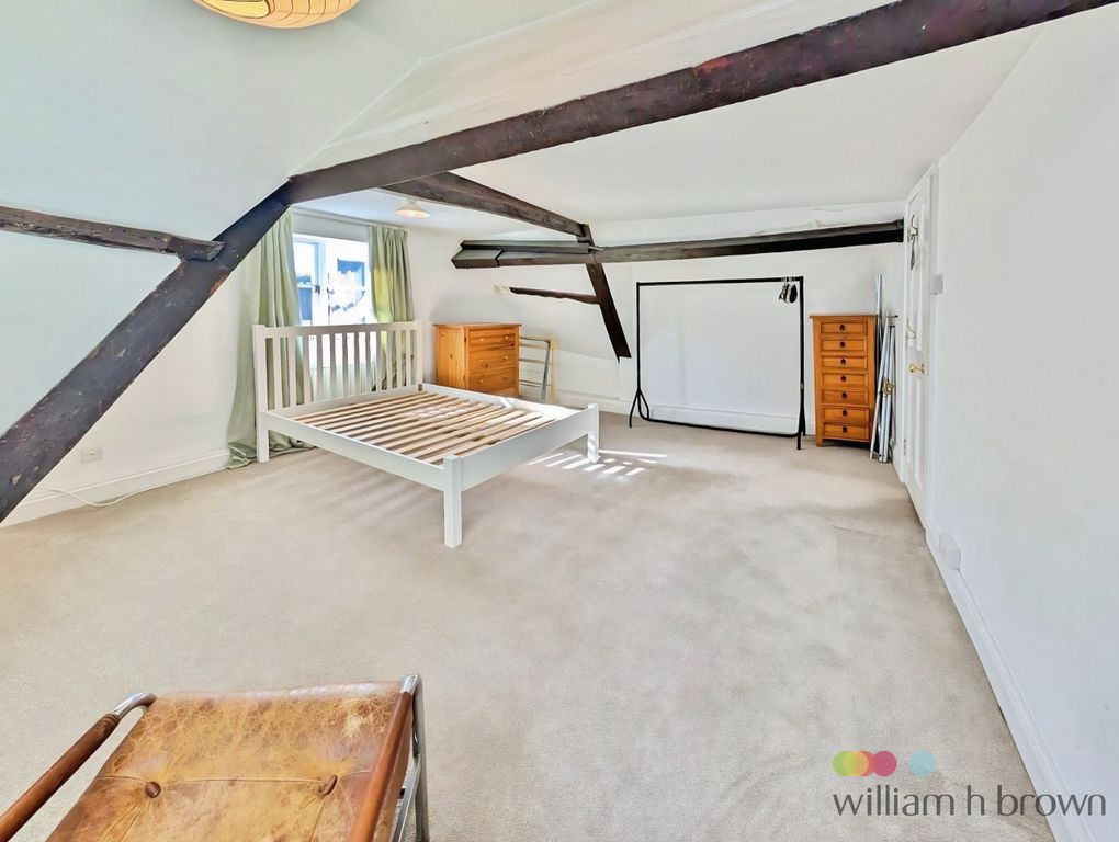 Property photo 3 of 13 Image