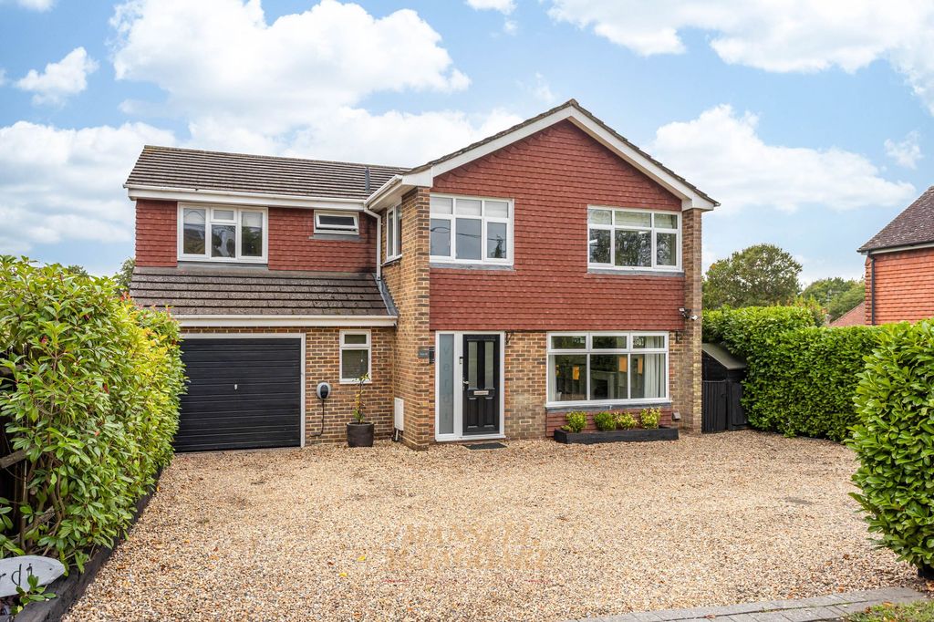 Property photo 1 of 33