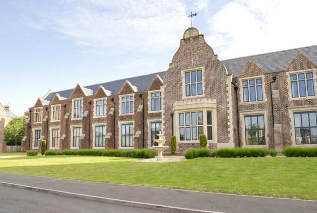 Property photo 1 of 5 1 The Ref Ex1.Jpg