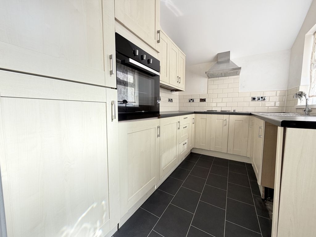 Property photo 3 of 12 Img_6069