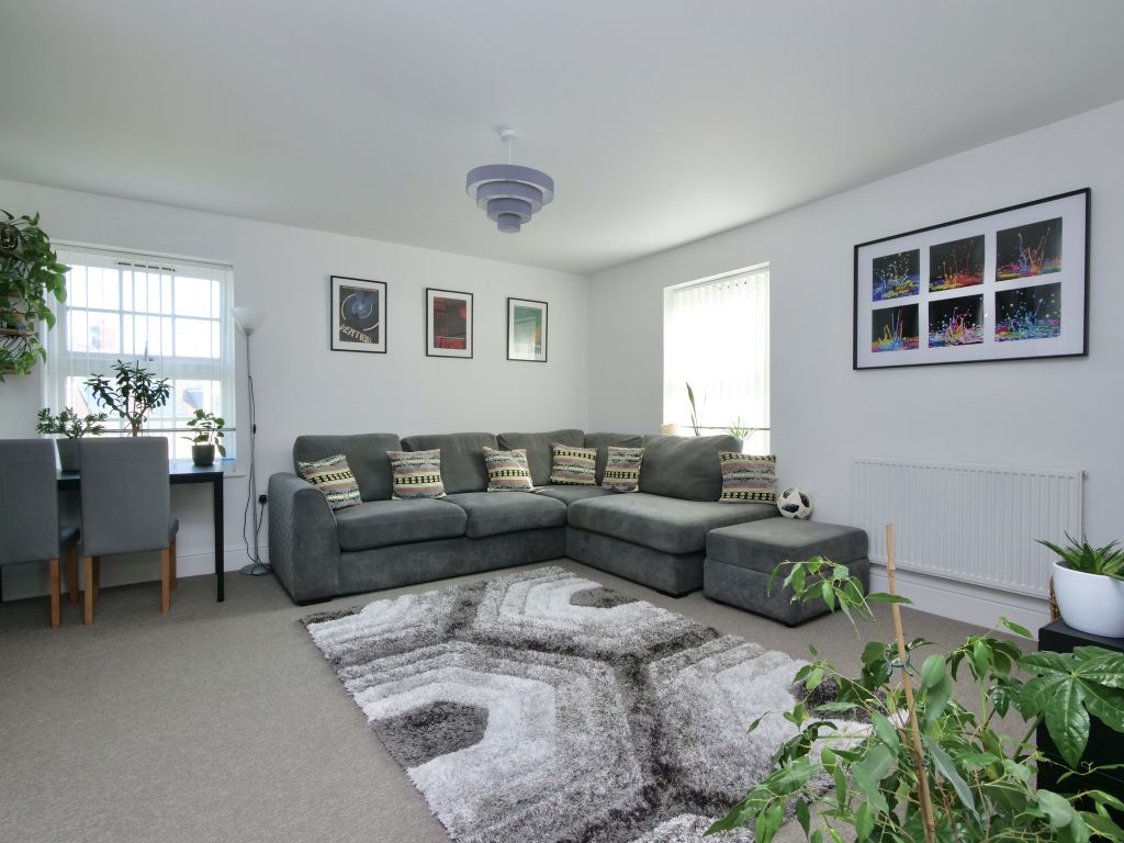 Property photo 3 of 6