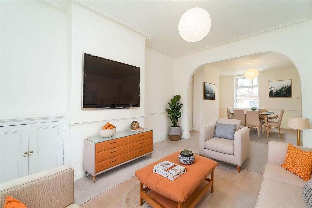 Property photo 1 of 23 1