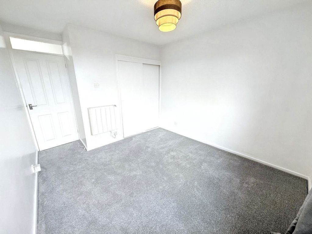 Additional image 6 of 2 bed flat for saleWinshields, Cramlington NE23