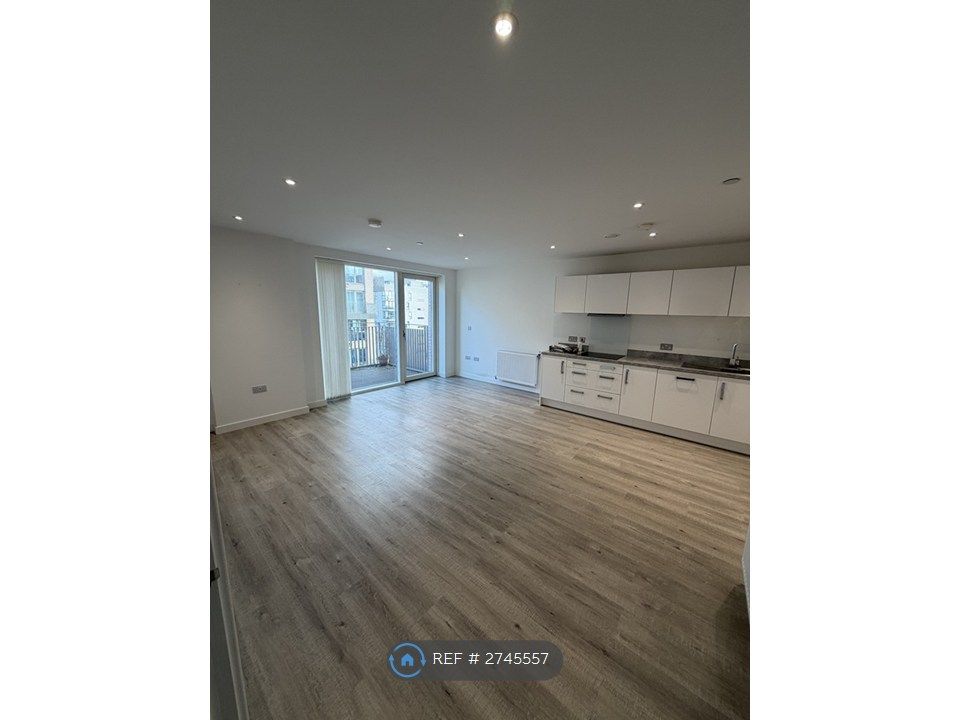 Property photo 1 of 16 Living Area