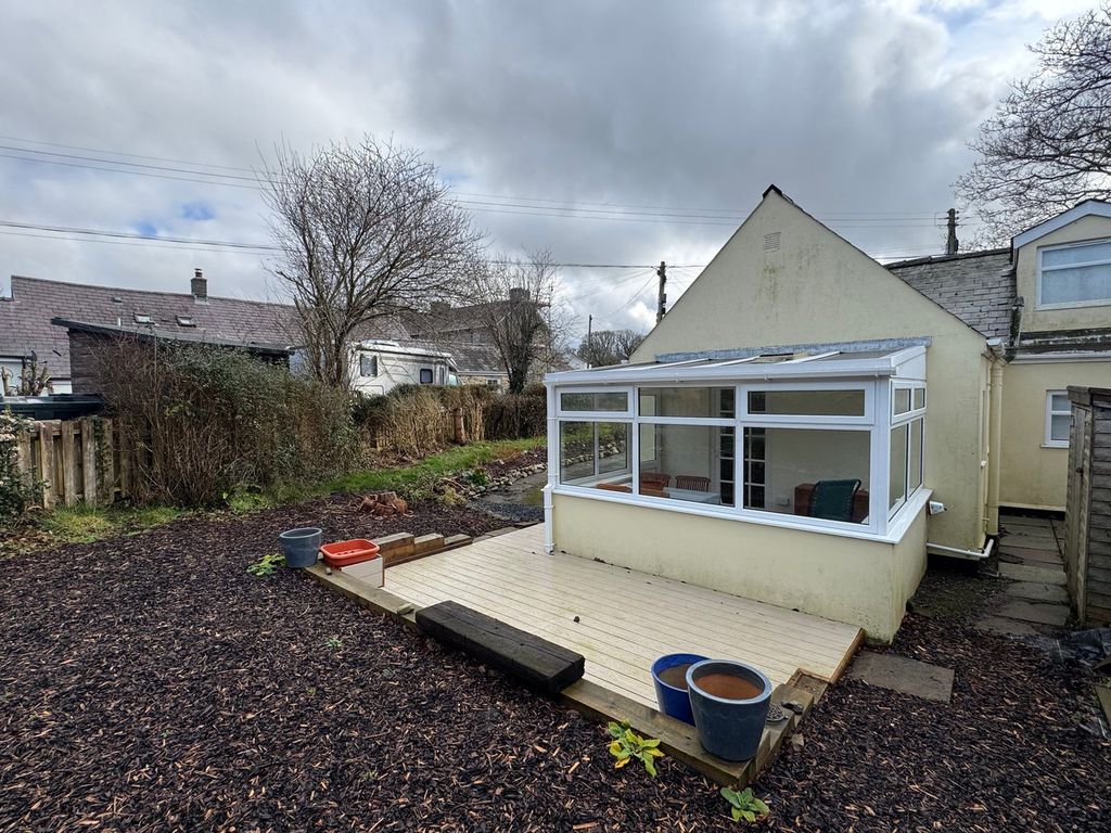 Property photo 3 of 23