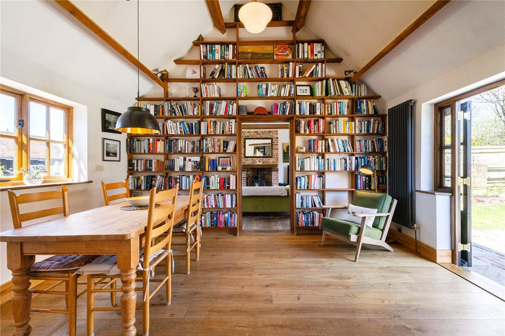 Property photo 2 of 25 Dining Room