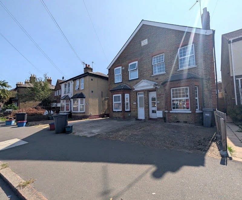 Property photo 1 of 10