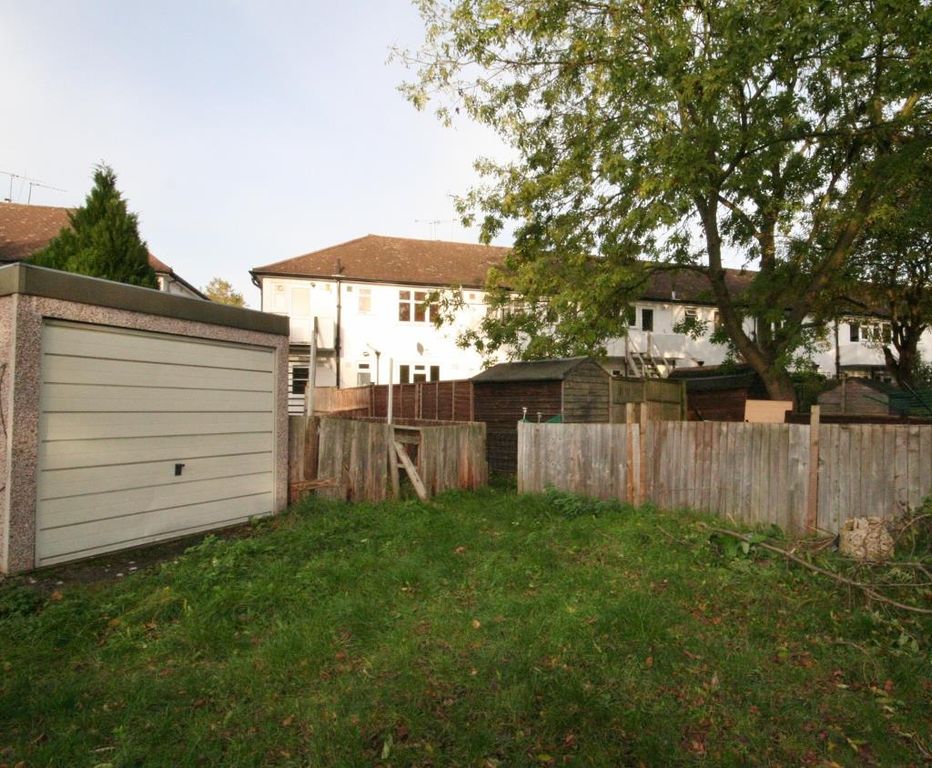 Property photo 2 of 9