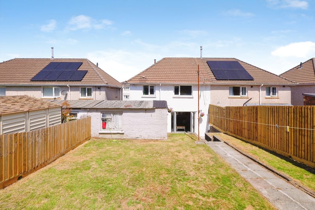 Property photo 3 of 17 Pbox-Img.Jpg