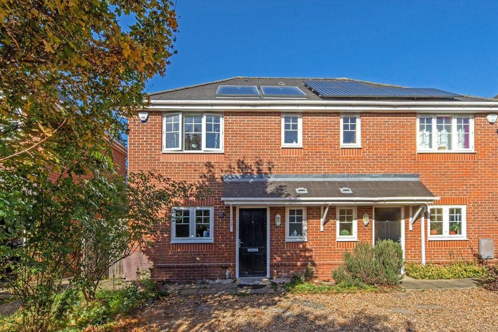 Property photo 1 of 7