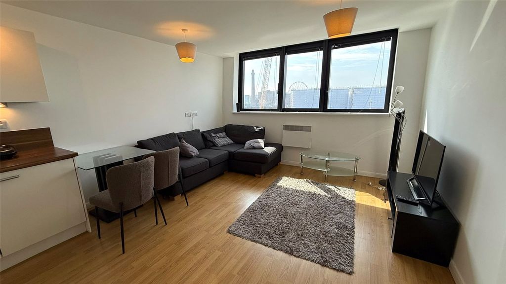 Property photo 3 of 11 Picture No. 22