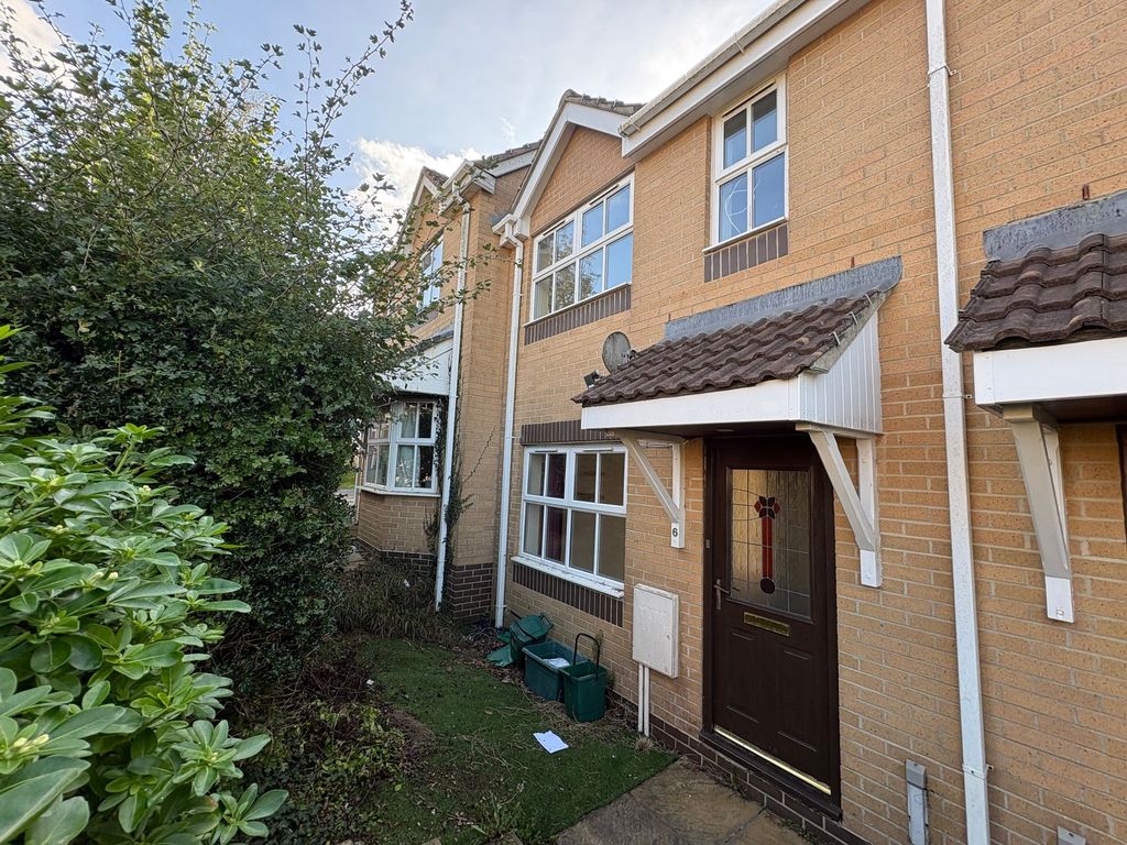 Property photo 1 of 8