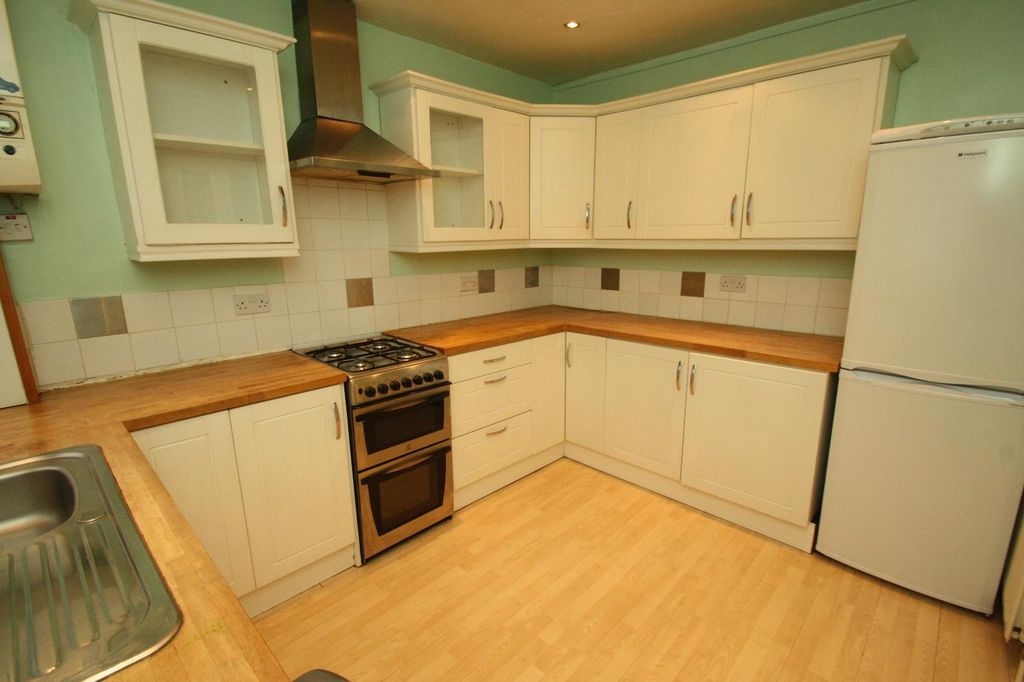 Property photo 1 of 17 0 General