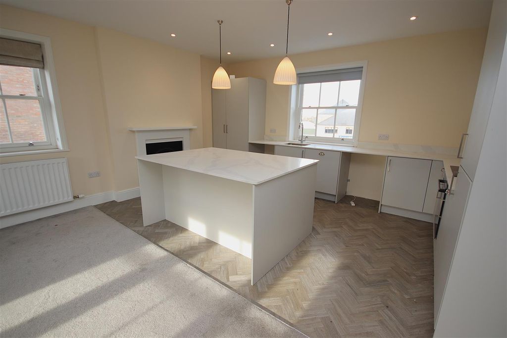 Property photo 2 of 12 Img_4883.Jpg