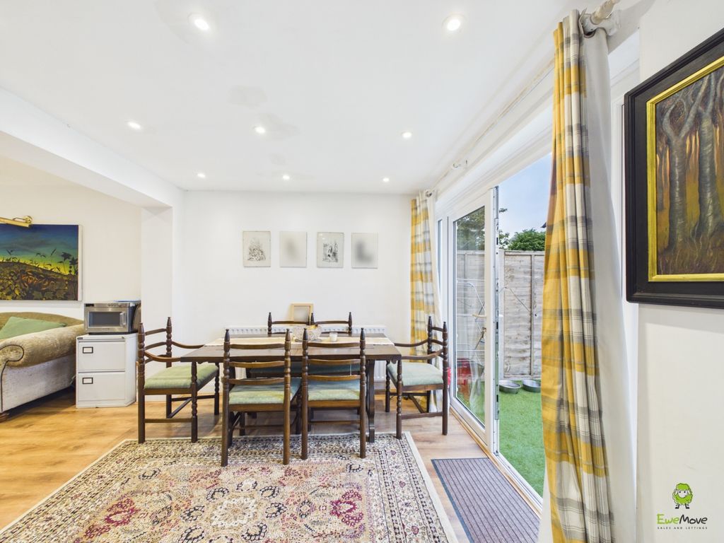 Property photo 3 of 13 1537159Abf684c2Fb5B188910F27426c_100_Cam03779G0-Pr