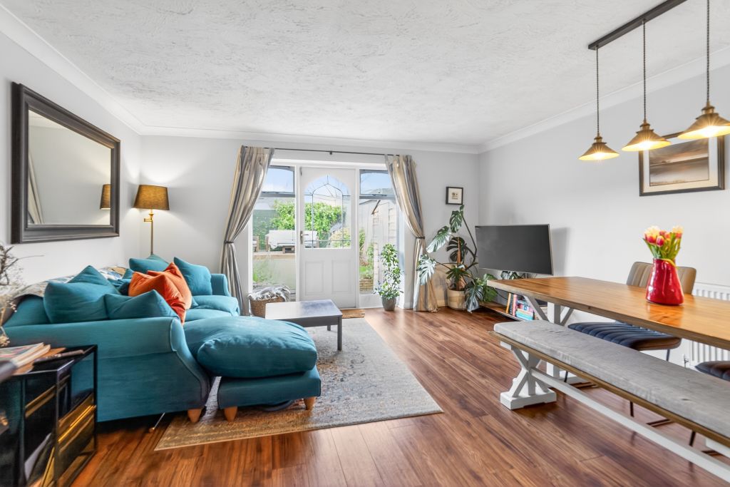 Property photo 2 of 17 Open Plan Living