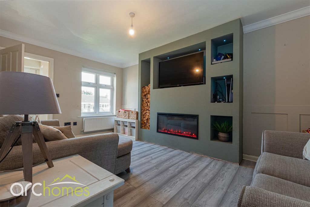 Property photo 2 of 27 Dsc_3568-Edit.Jpg