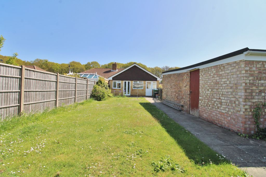 Property photo 3 of 23