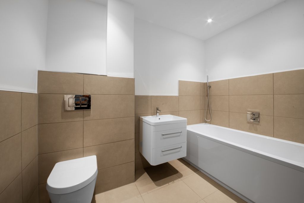 Property photo 3 of 11 Photo 4