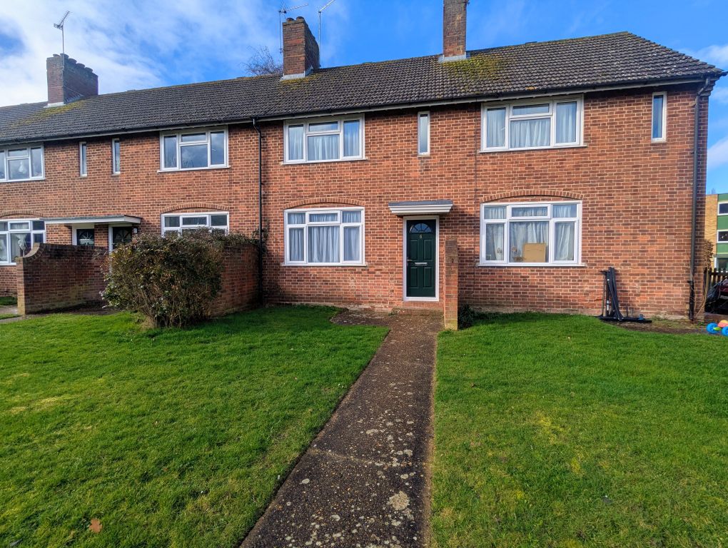 Property photo 1 of 10 Front