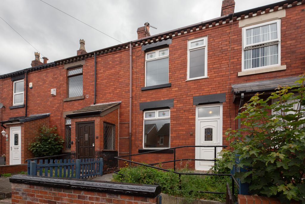 Property photo 1 of 34