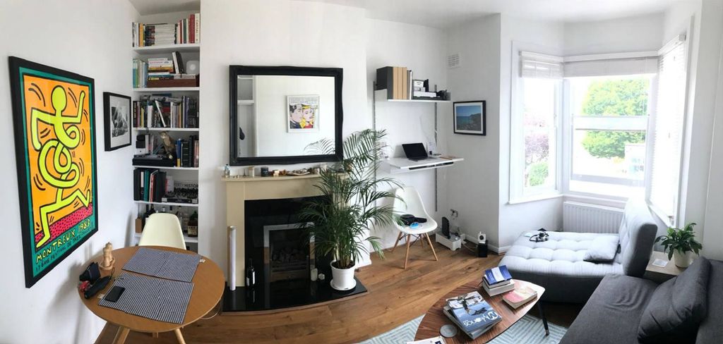 Property photo 2 of 6