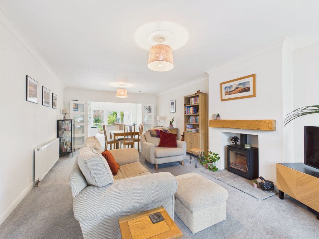 Property photo 2 of 26 5441353