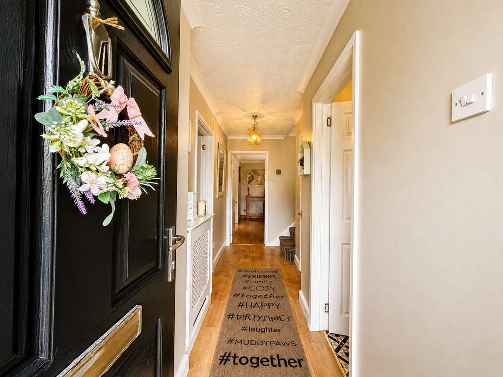 Property photo 3 of 34 Hallway