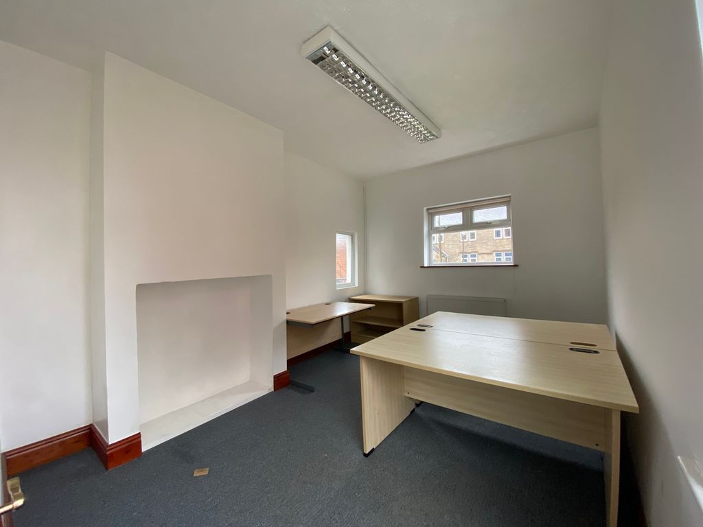 Property photo 3 of 7 Ground Rear Office
