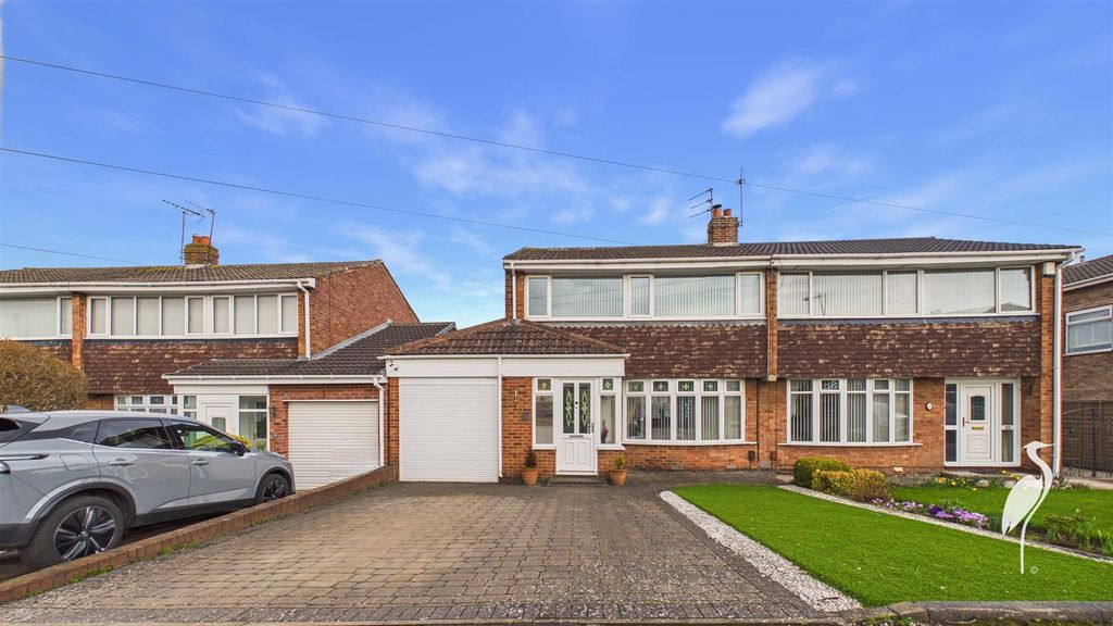 Property photo 1 of 34