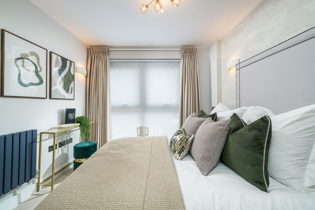 Property photo 1 of 34