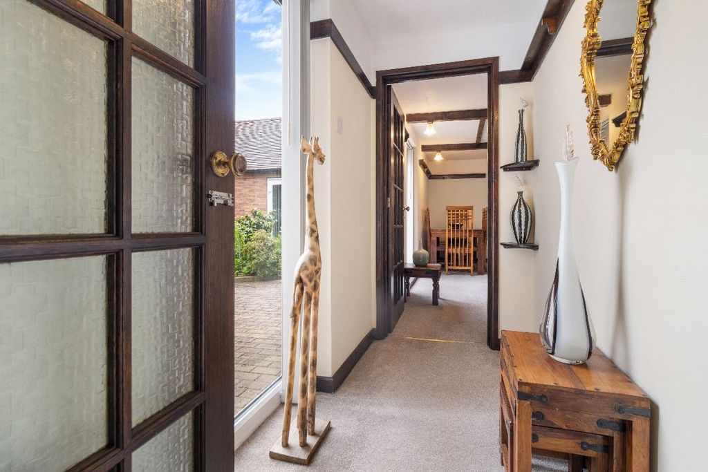 Property photo 3 of 30