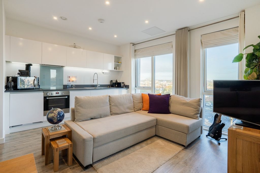 Property photo 3 of 9 Flat 72 291814 (5)