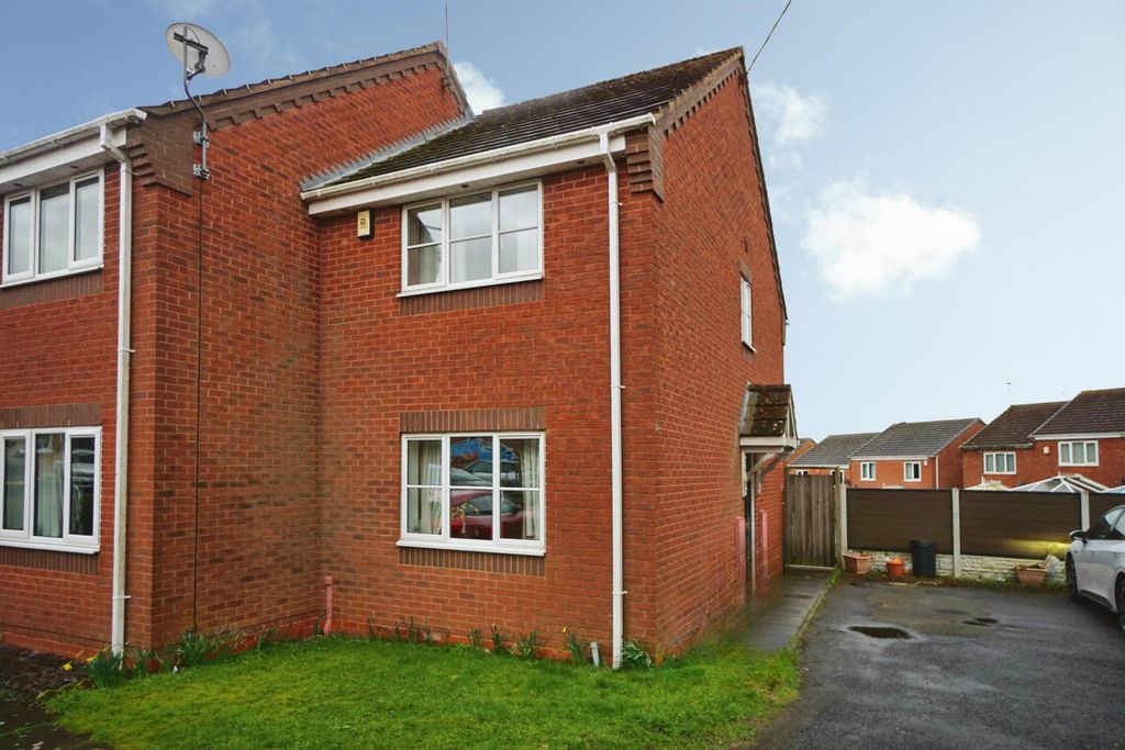 Property photo 1 of 13 Front View