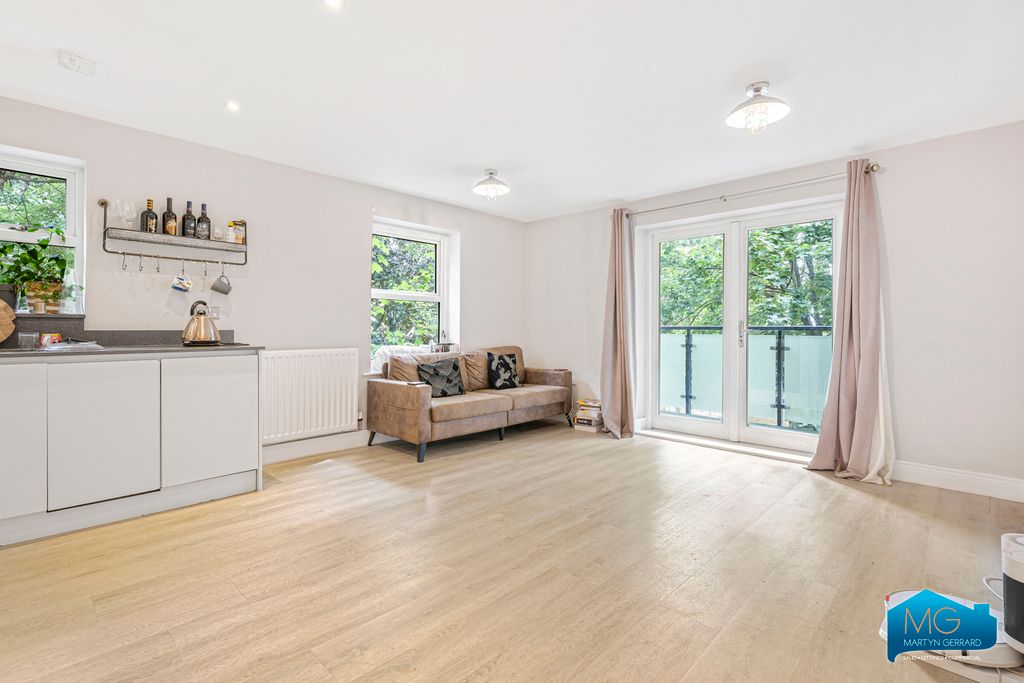 Property photo 3 of 13 Picture No. 06