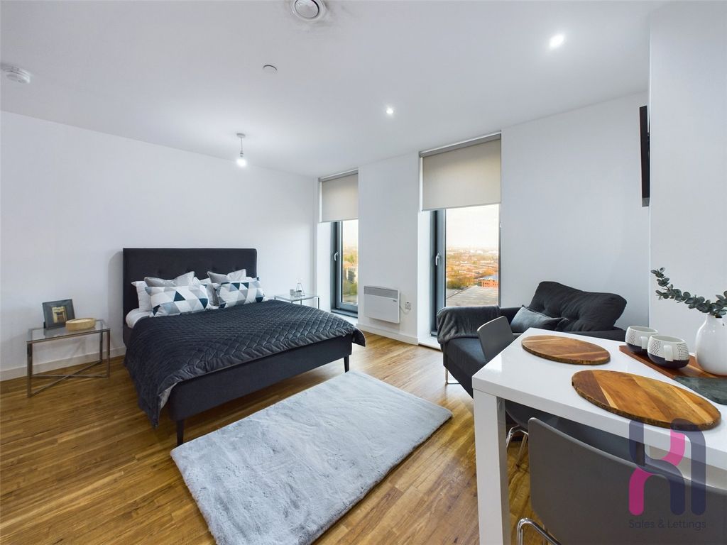 Property photo 2 of 7 Picture No. 02