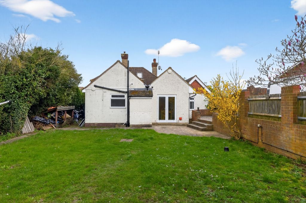 Property photo 2 of 20
