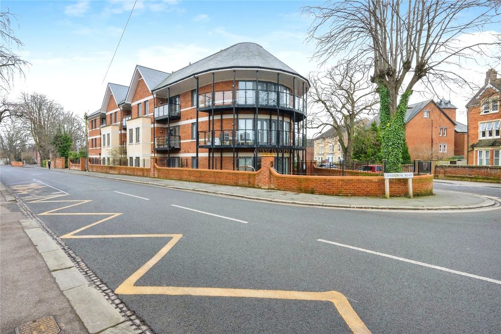 Property photo 3 of 3 Picture No. 03