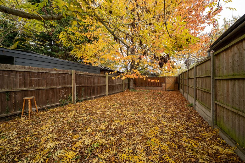 Property photo 3 of 19