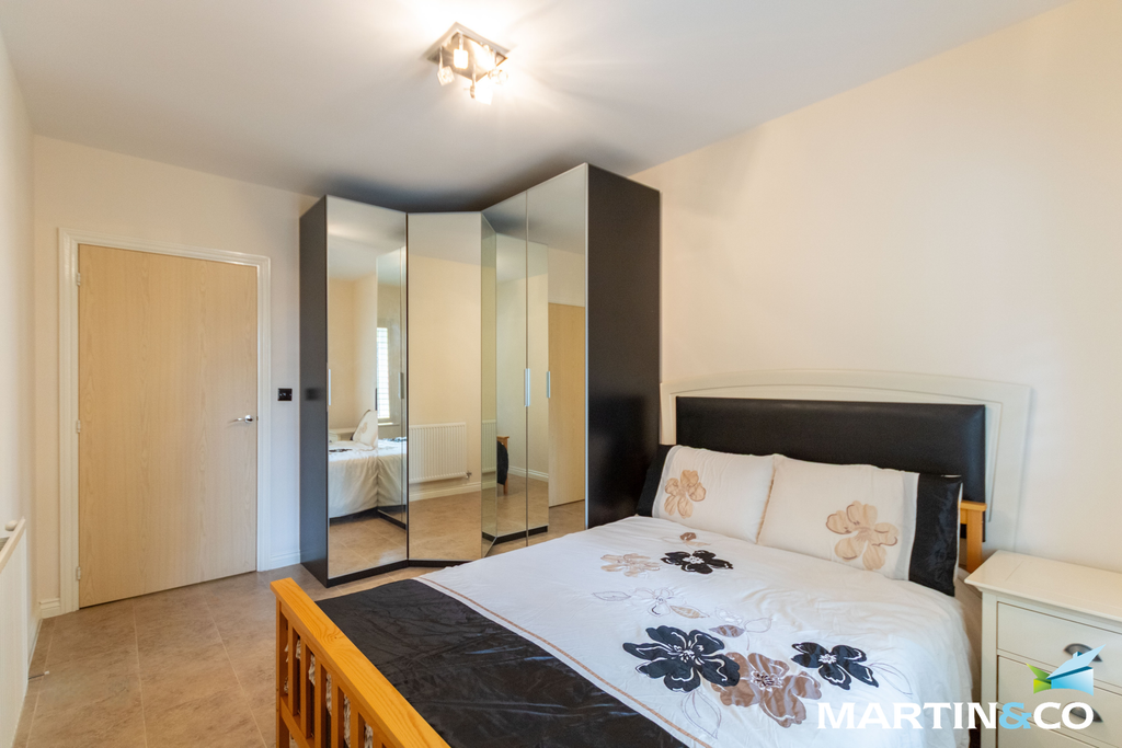 Property photo 3 of 11