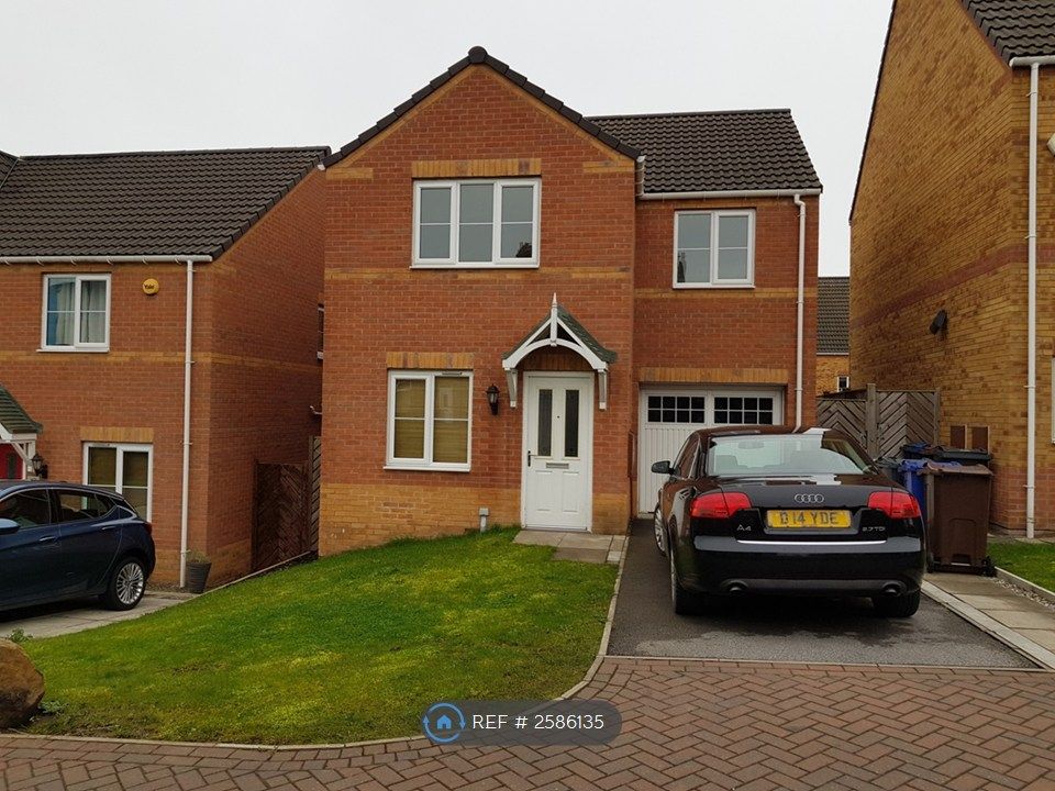 Property photo 2 of 19