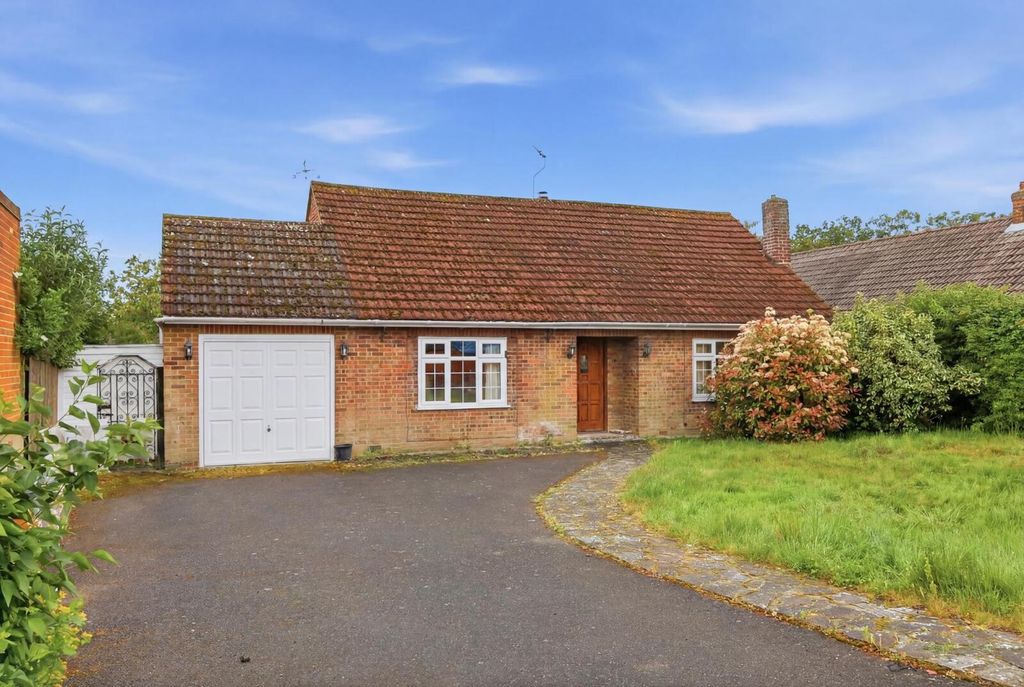 Property photo 1 of 22 Picture No. 06