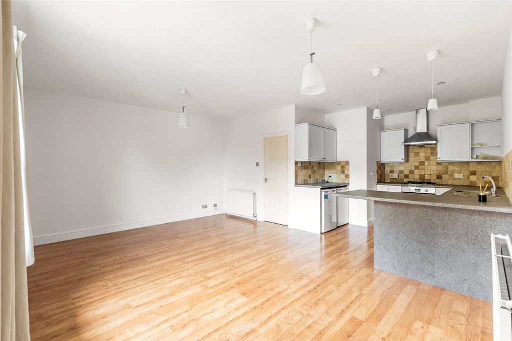 Property photo 3 of 9 Picture No. 07