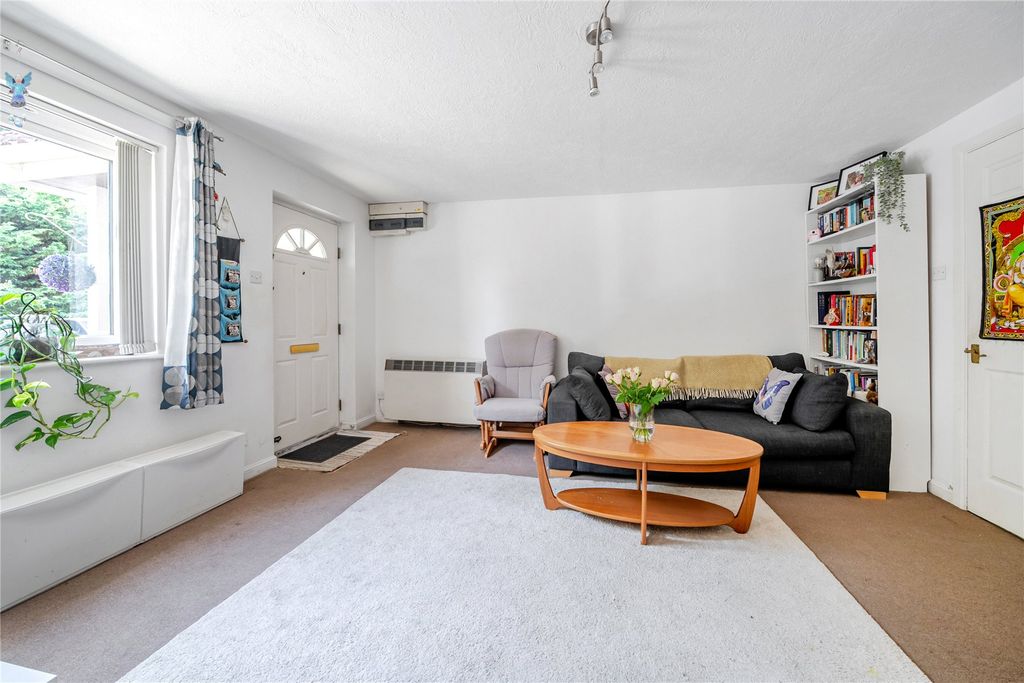 Property photo 3 of 12 Picture No. 08