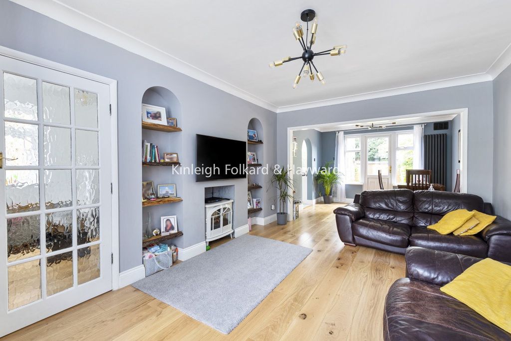 Property photo 3 of 7 Picture No. 02