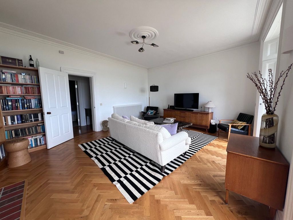 Additional image 12 of 3 bed flat for saleSt. Augustines Road, Ramsgate CT11